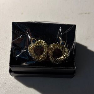 Avon gold-tone snake chain pierced earrings. French hook. New box. 3/4” diameter